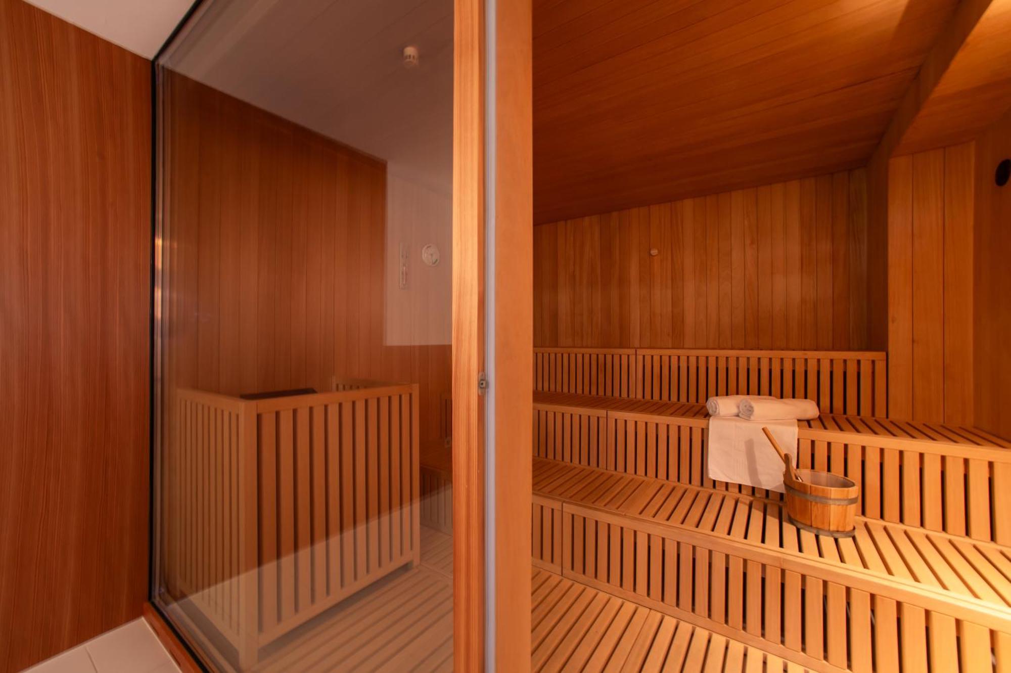Bed & Breakfast Hotel Nives Solda Bagian luar foto